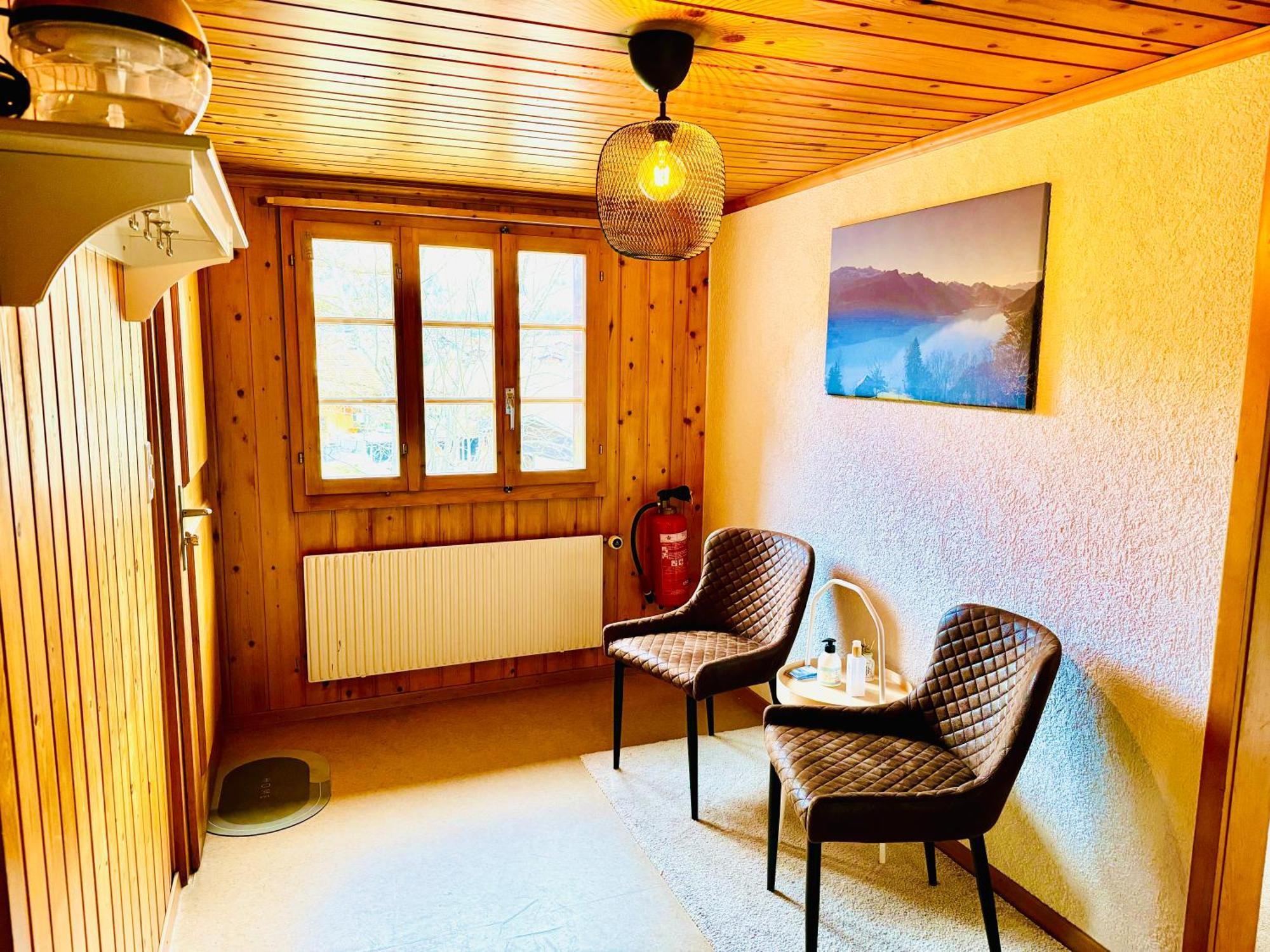 Cozy Apartment In Vintage House In Кандерстег Екстериор снимка
